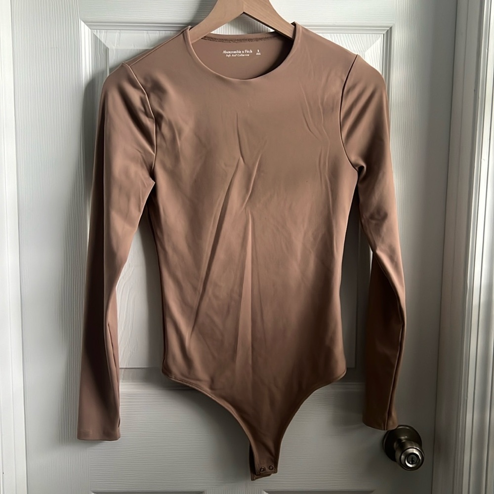 Abercrombie & Fitch Seamless Long Sleeve Bodysuit